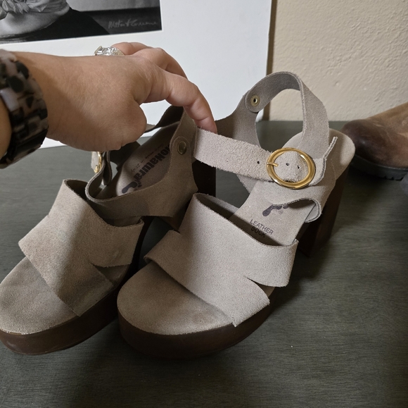 Size 7 1/2, Bionatural, brown - Picture 1 of 7